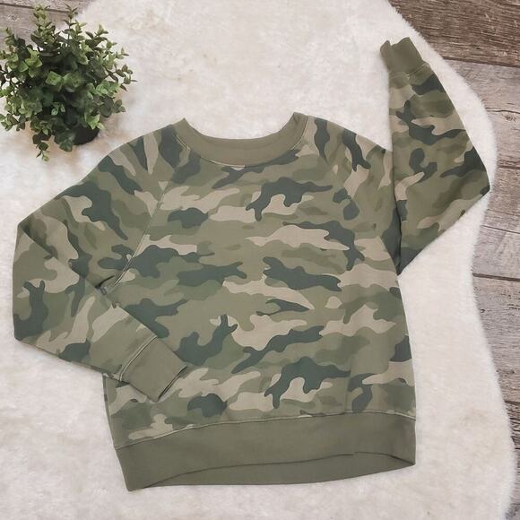 Old Navy Green Camo Vintage Crew-Neck Sweatshirt, Size Small - Picture 2 of 12